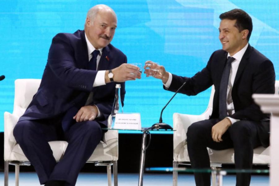 «Лукашенко имеет договоренность с Зеленским», сообщает «Голос Америки» (ВИДЕО)