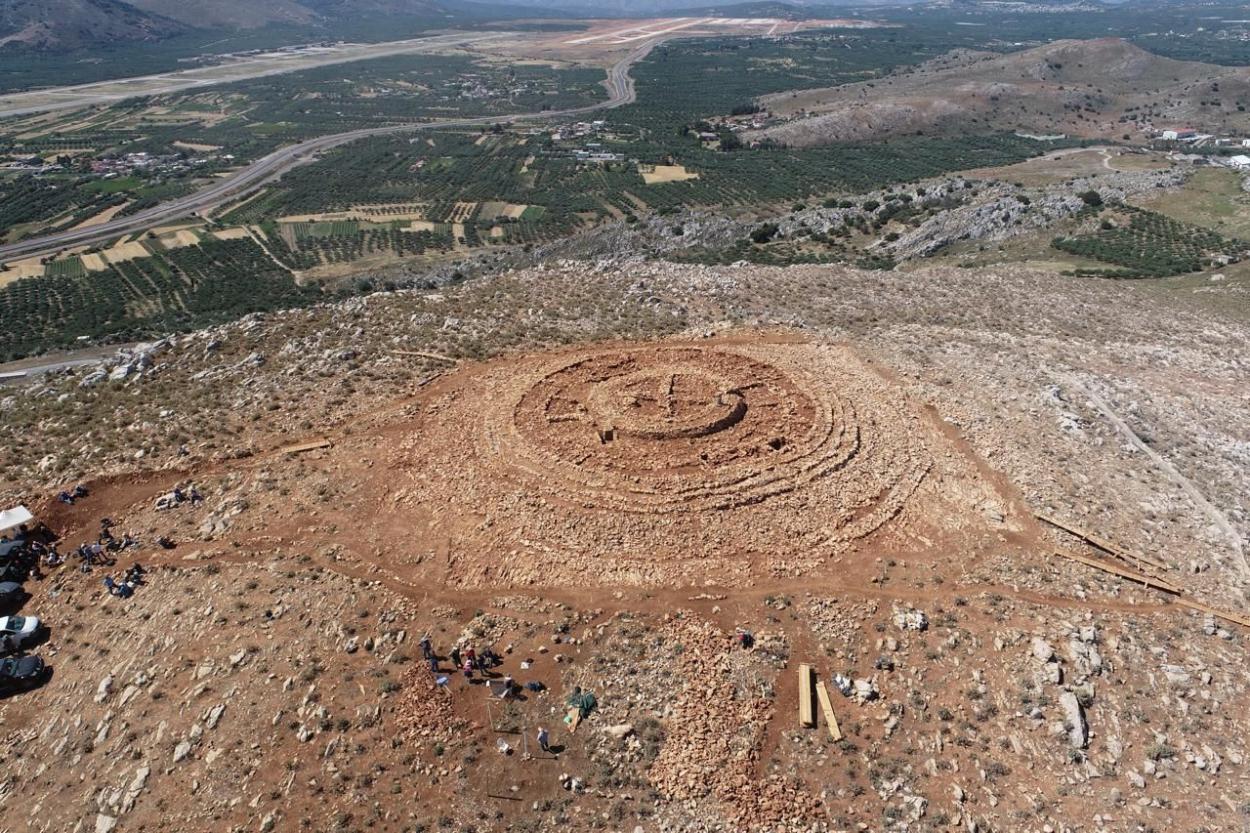 На Крите нашли еще один лабиринт, которому 4 тысячи лет (+ФОТО)