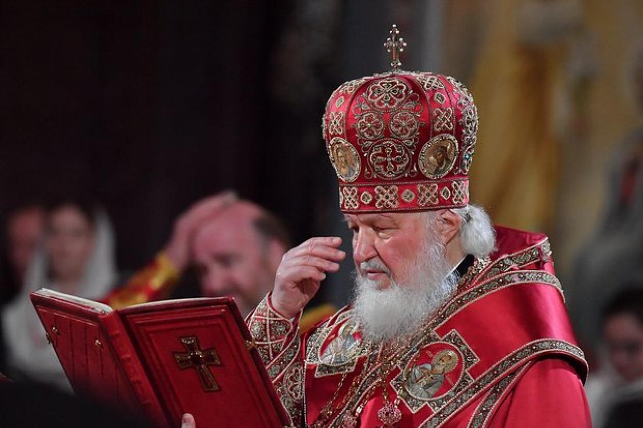 Патриарх Кирилл не смог произнести проповедь и попросил молиться о его здоровье