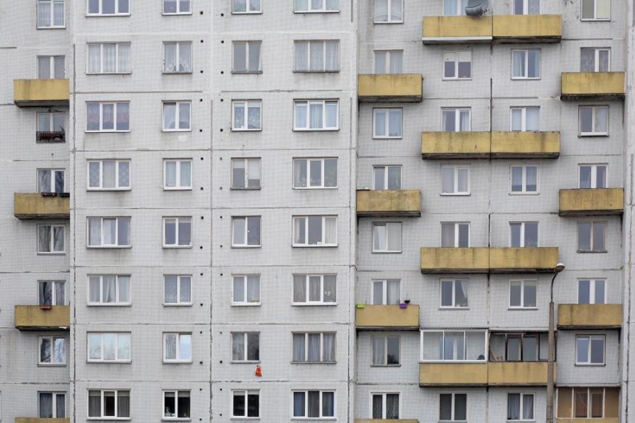 «Ситуация плачевна»: война не отпускает латвийский рынок недвижимости