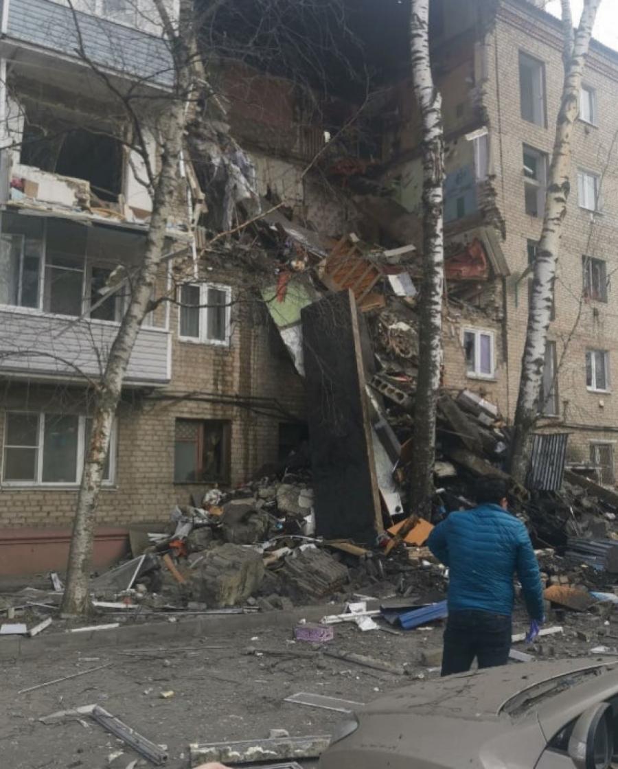 В подмосковном Орехово-Зуево произошел взрыв в пятиэтажном жилом доме, сообщили в местном отделении Министерства по чрезвычайным ситуациям (МЧС) РФ.