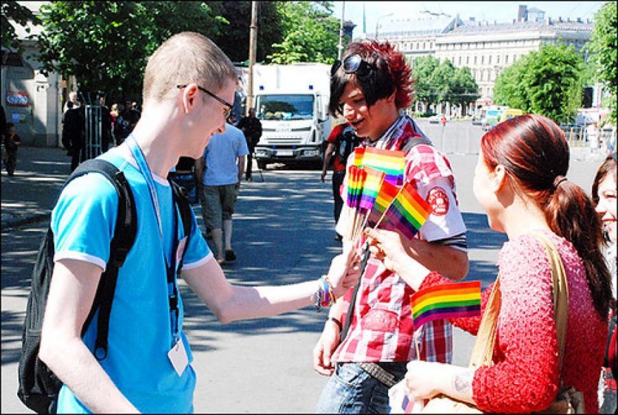 Фото: гей-парад в Риге