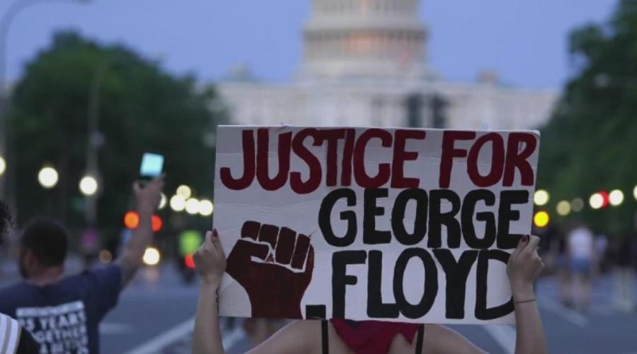После убийства Джорджа Флойда "черная" Америка взбунтовалась