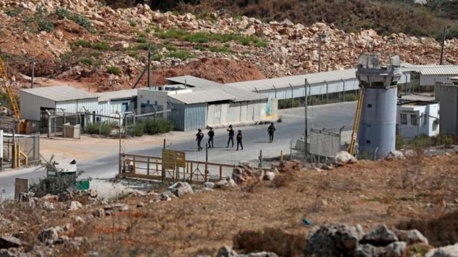 В этой израильской тюрьме содержится особо опасный арабский арестант.