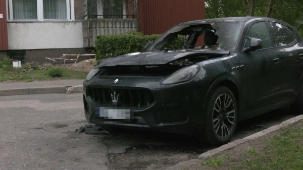 Изображение к статье: Сгоревший Maserati
