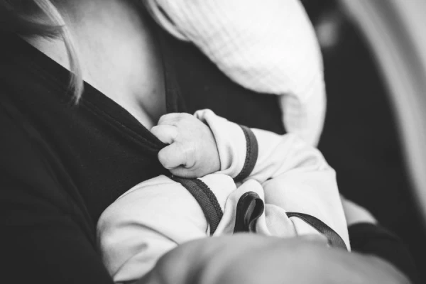 Изображение к статье: Восстановление месячных после родов при грудном вскармливании