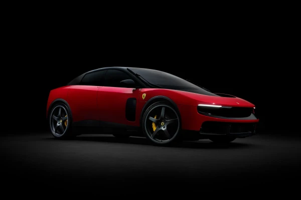 Изображение к статье: Ferrari Luce