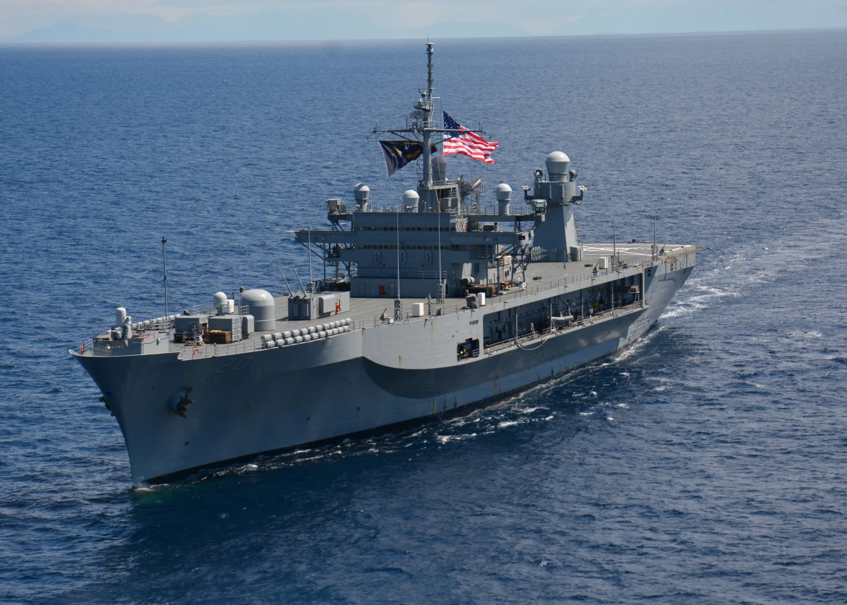 Изображение к статье: USS Mount Whitney