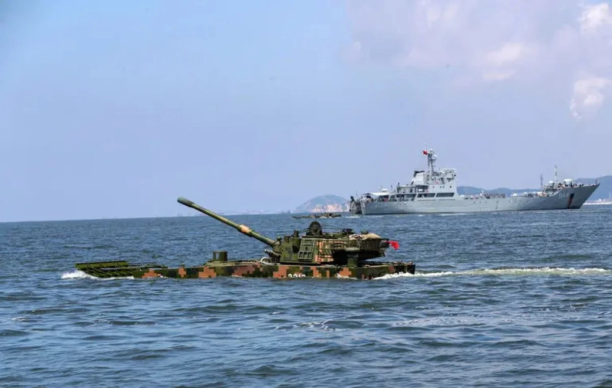 Изображение к статье: Китай объявил о начале специальной морской операции к востоку от Тайваня.