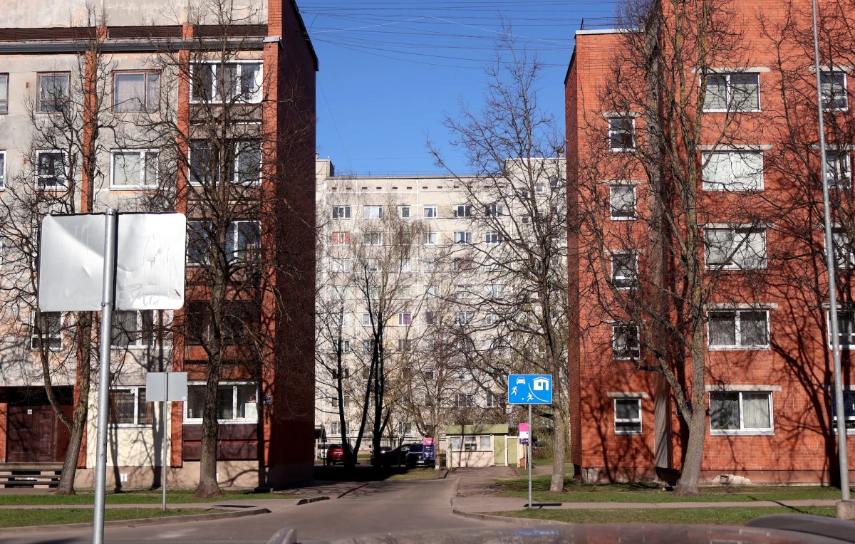 Изображение к статье: Многоэтажные дома в Пурвциемсе