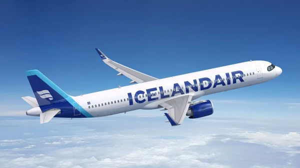 Изображение к статье: Авиакомпания Icelandair назвала худшего фотографа мира