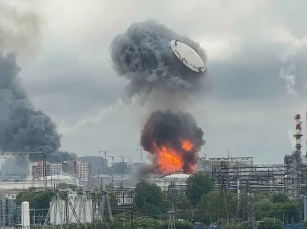 Взрыв на НПЗ