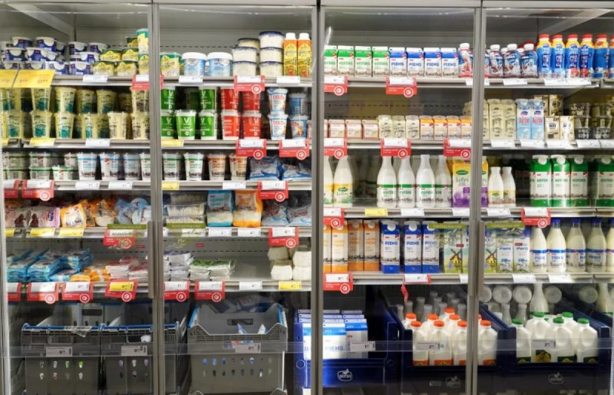 Изображение к статье: Холодильник с молочной продукцией