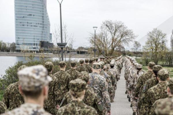 Стали известны подробности гибели латвийского военного