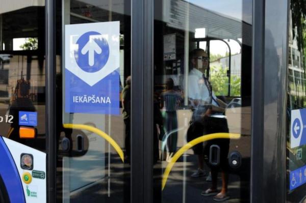 Изображение к статье: Сегодня общественный транспорт в Риге бесплатный