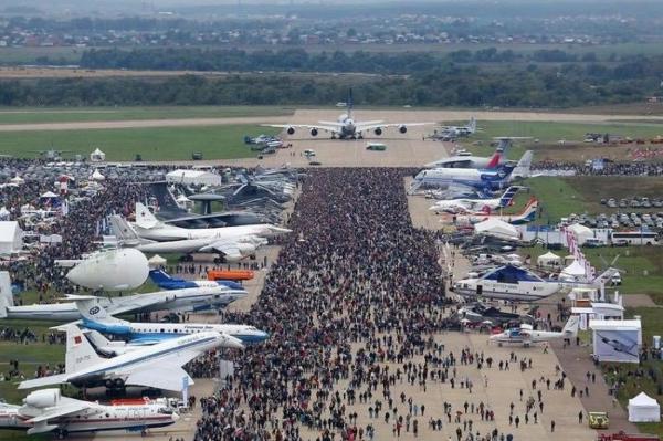 Изображение к статье: МАКС три десятилетия являлся историей успеха.