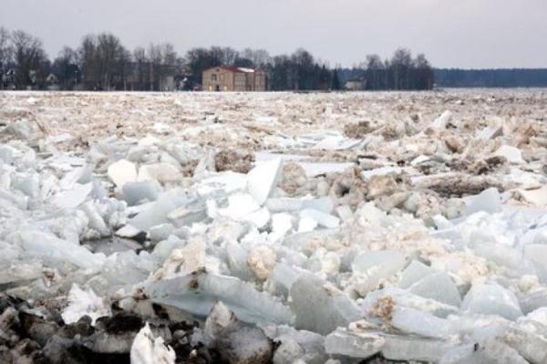 В Латвии ожидается стремительное повышение уровня воды в реках