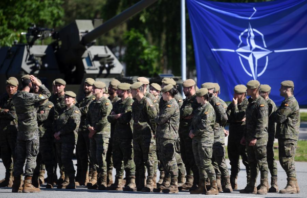 НАТО будет нас защищать? Независимый латвийский обозреватель в этом сомневается