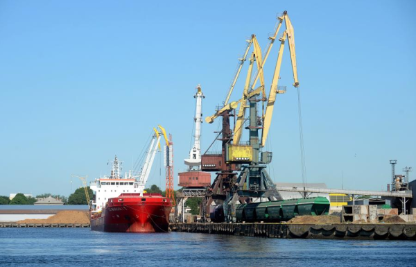 В первом полугодии Лиепайскому порту удалось увеличить грузооборот