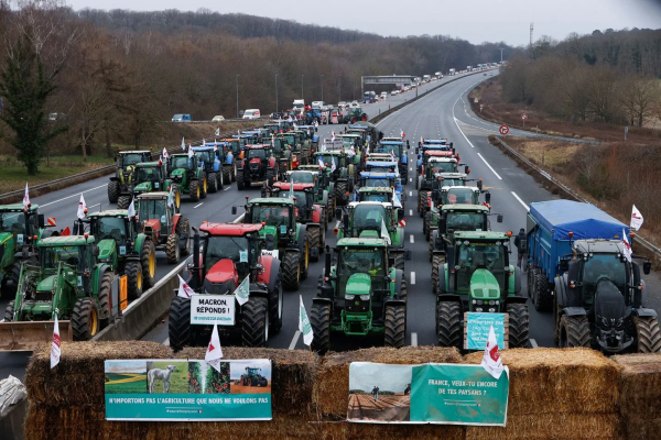 Беспорядки на западе Франции: фермеры против водохранилищ