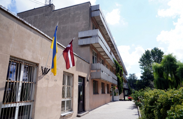 В Риге открыто здание для размещения украинских беженцев