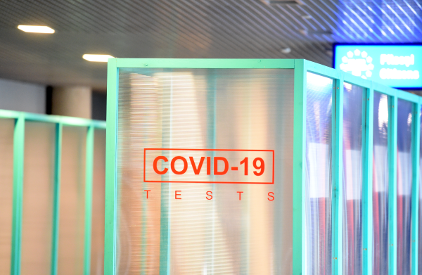 В июле в Латвии увеличилось число случаев заболевания Covid-19