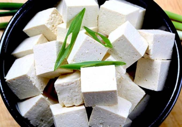 Всемирный день тофу: почему его называют продуктом-хамелеоном