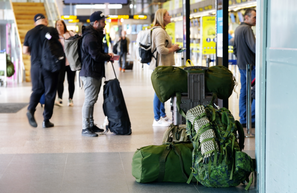 Сегодня утром в аэропорту Риги отменено несколько рейсов