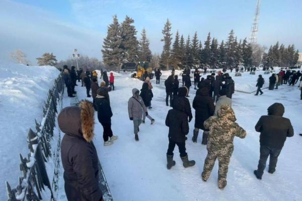 Зимние прогулки на свежем воздухе не понравились властям.