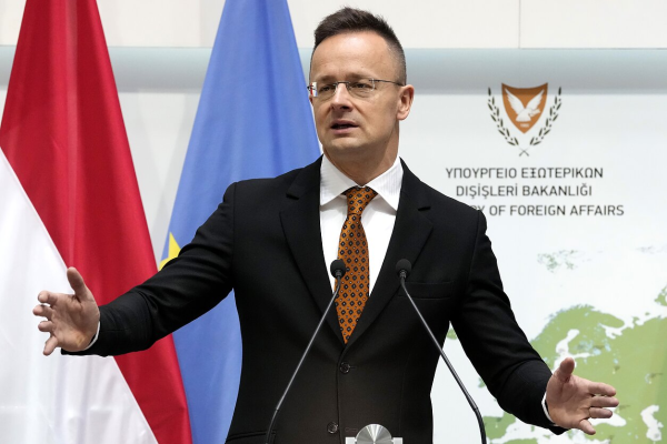 Венгерский министр атаковал страны Балтии: «Это детская ложь»