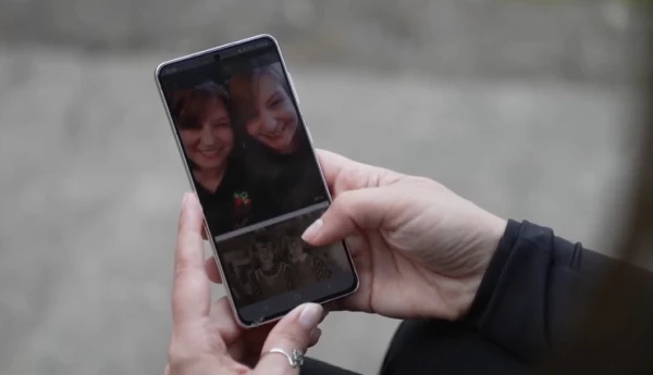 Сестра умершей в очереди в британской больнице гражданки Латвии не может смириться с произошедшим