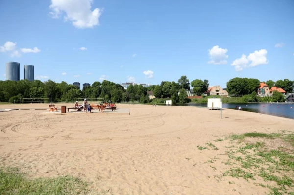 Синоптики рассказали, где самая теплая вода на рижских пляжах