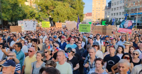 В Словакии прошли протесты против правительства Фицо