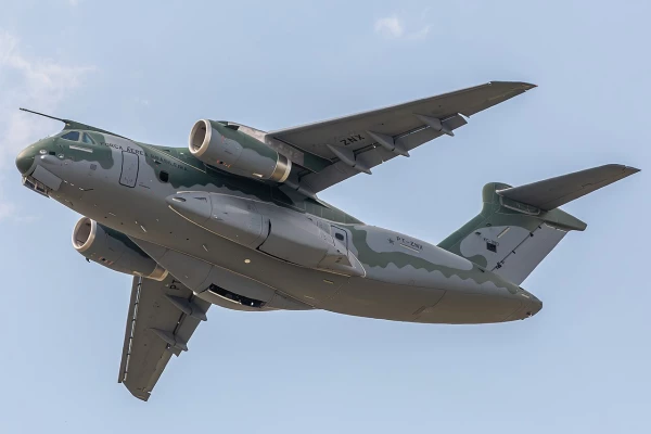 Embraer C-390 Millennium - главный экспортный самолет ВПК Бразилии.