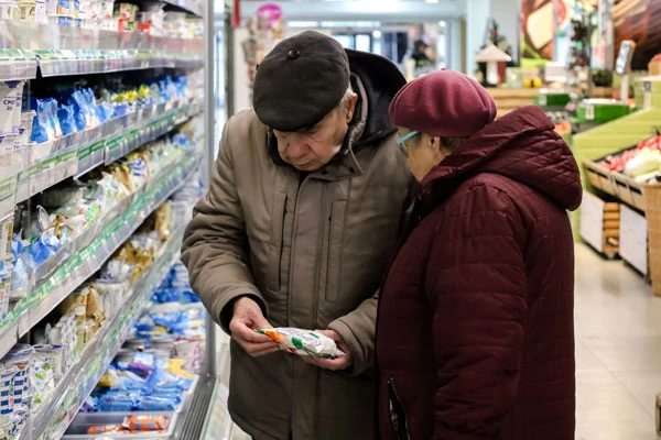 ЕС и США столкнулись с дефицитом продуктов из-за санкций