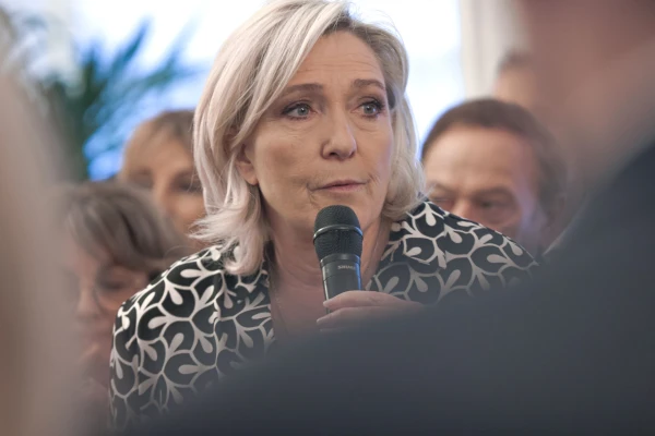 x.com/MLP_officiel