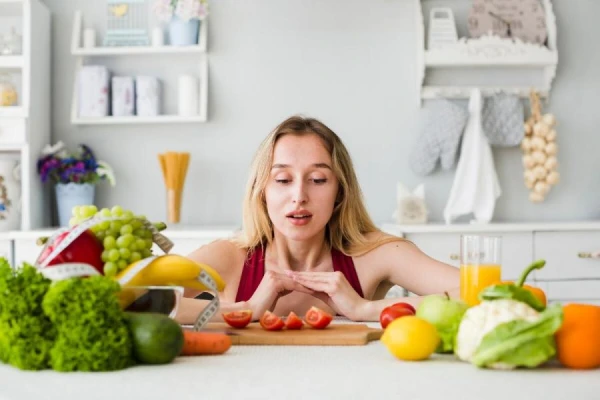 Диетолог составила список вкусных продуктов, на которых можно худеть перед Новым Годом