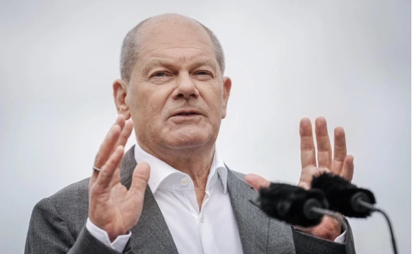 Изображение к статье: Под Шольцем зашатался стул: в Германии назначены досрочные выборы