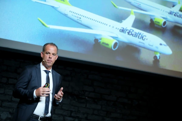 airBaltic: руководящий совет отправили в отставку, на очереди — миллионер Гаусс?