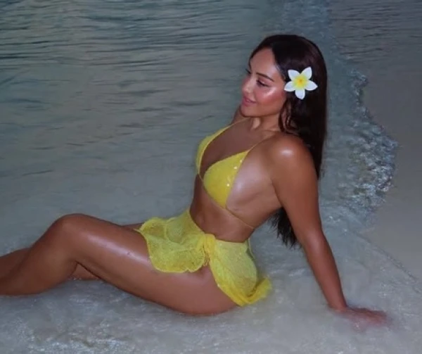 Изображение к статье: Гоар прибавила 5 кг, но это совсем незаметно.