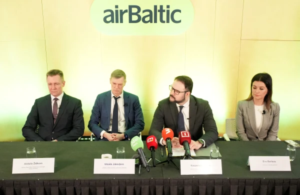 Сделка с airBaltic спасет министра сообщений?