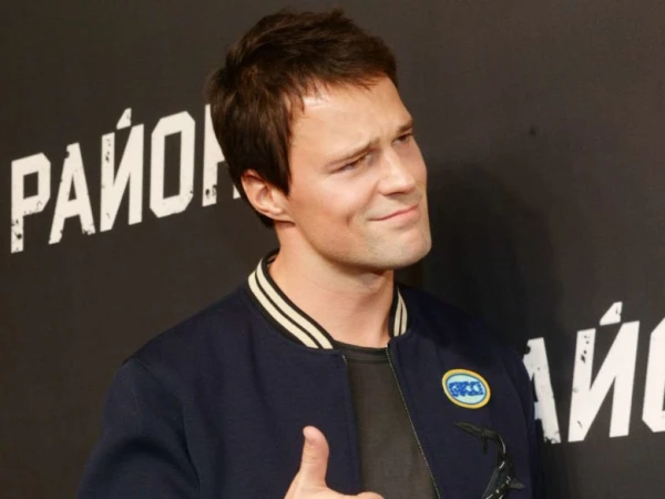 Изображение к статье: Как и прочие творческие личности, Данила оказался на перепутьи.