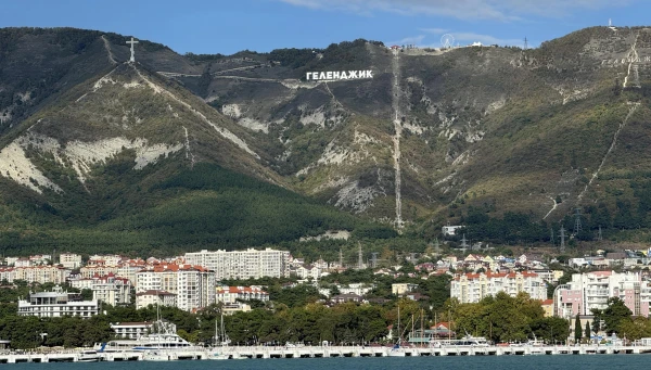 Изображение к статье: Здесь есть аэропорт, но он закрыт.