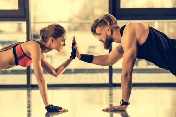 Изображение к статье: Руководство по фитнес-этикету: как познакомиться в спортзале