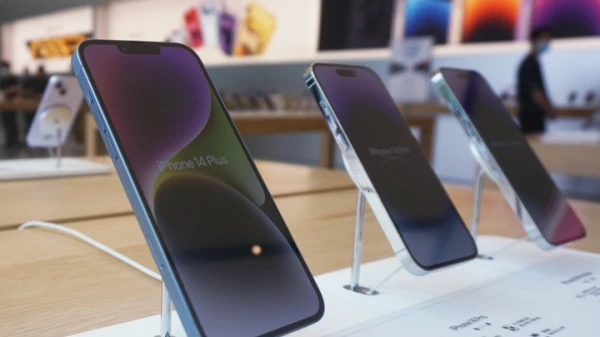 Изображение к статье: Apple допустила перенос производства iPhone в США