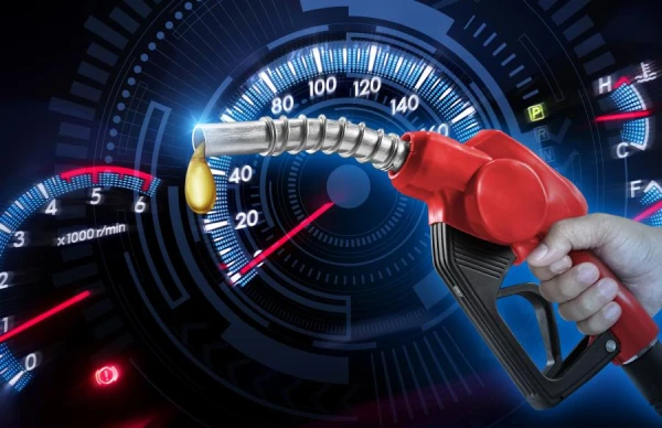 Изображение к статье: Еврокомиссия подсчитала, на сколько в Латвии за прошлую неделю подорожали бензин и дизтопливо