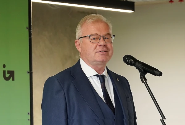 Изображение к статье: Парламентский секретарь Ирбе в прошлом году заработал 88 700 евро