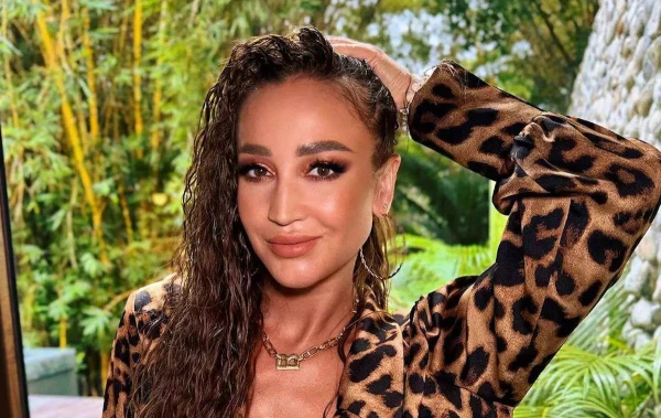 Изображение к статье: Леопардовый принт ей к лицу.