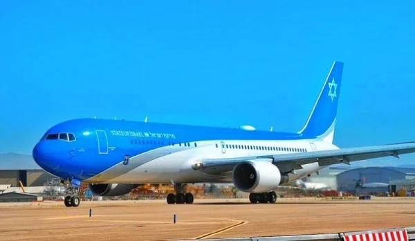 Изображение к статье: Самолет Нетаньяху не знает куда лететь.