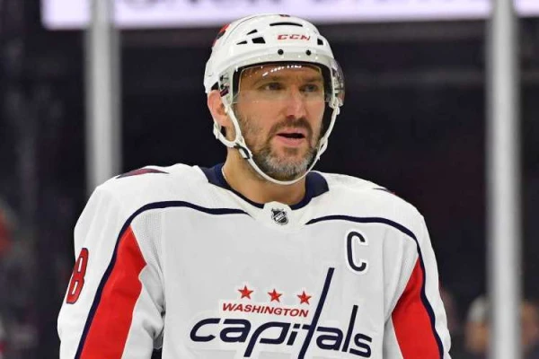 Изображение к статье: Трамп назвал Овечкина крепким орешком